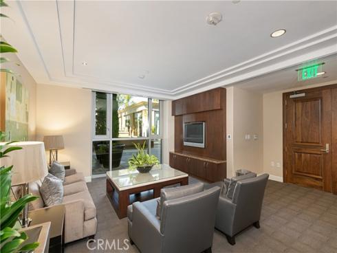 5042  Scholarship  , Irvine, CA