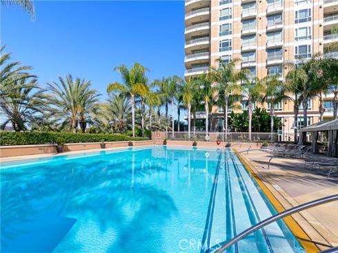 5042  Scholarship  , Irvine, CA