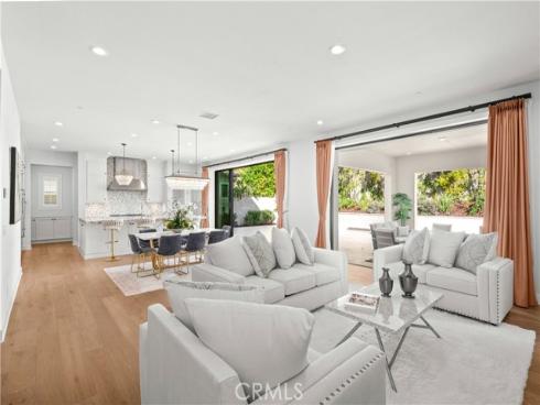 85  Spacial  , Irvine, CA