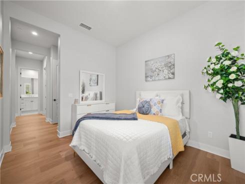 85  Spacial  , Irvine, CA