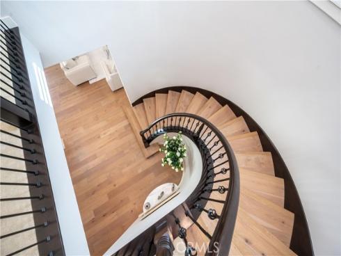 85  Spacial  , Irvine, CA