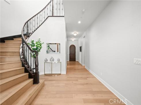 85  Spacial  , Irvine, CA