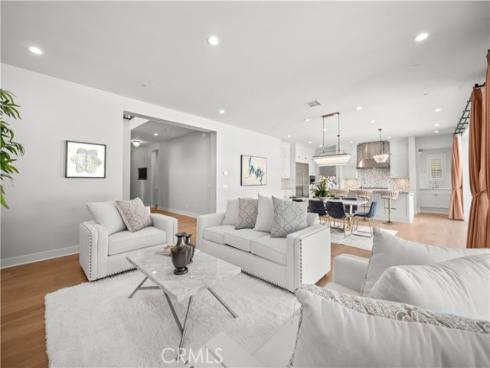 85  Spacial  , Irvine, CA