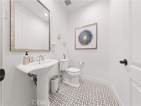 67  Kite  , Irvine, CA