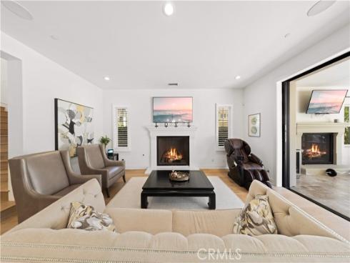 67  Kite  , Irvine, CA