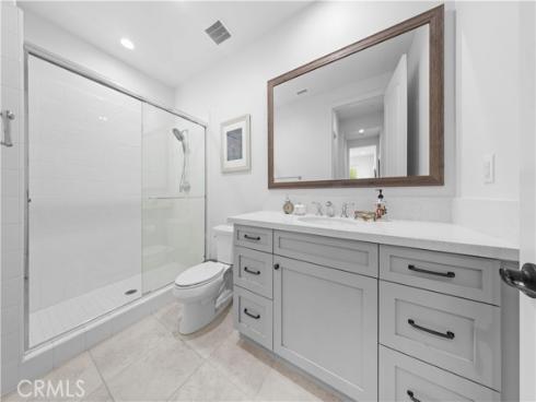 67  Kite  , Irvine, CA