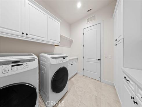 67  Kite  , Irvine, CA