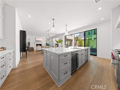 67  Kite  , Irvine, CA