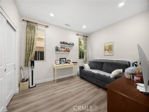 78  Melville  , Irvine, CA
