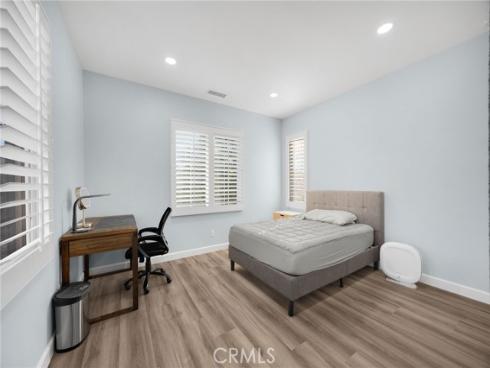 78  Melville  , Irvine, CA