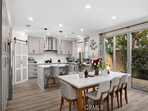 78  Melville  , Irvine, CA
