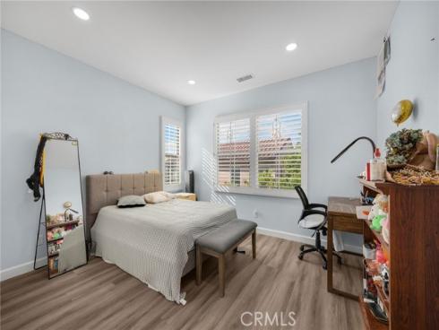 78  Melville  , Irvine, CA