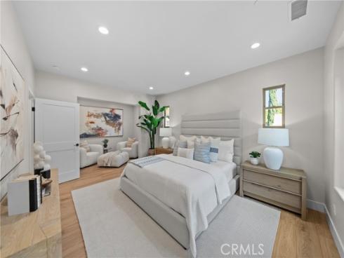 30  Shade Tree  , Irvine, CA