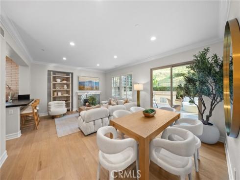 30  Shade Tree  , Irvine, CA