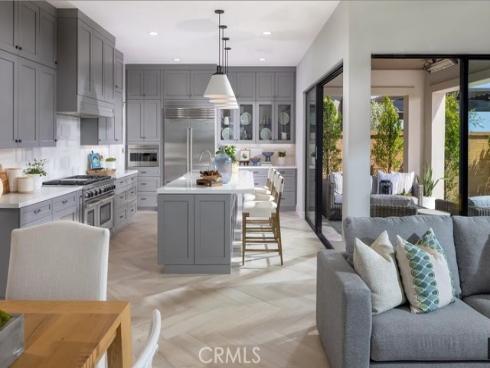 416 Milpas , Irvine, CA