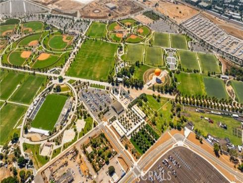 333  Sora  , Irvine, CA