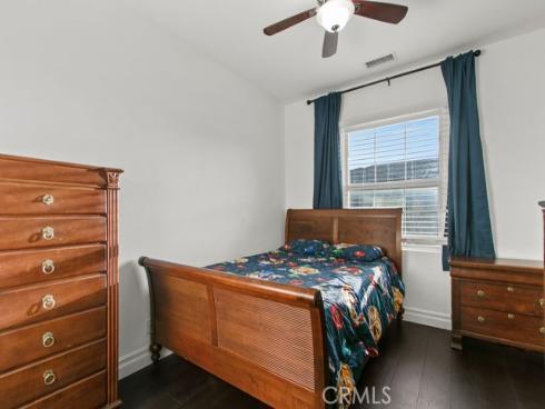 120 Gemstone , Irvine, CA