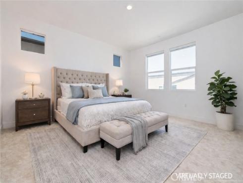 127 Merit , Irvine, CA