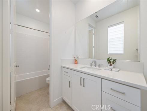 127 Merit , Irvine, CA