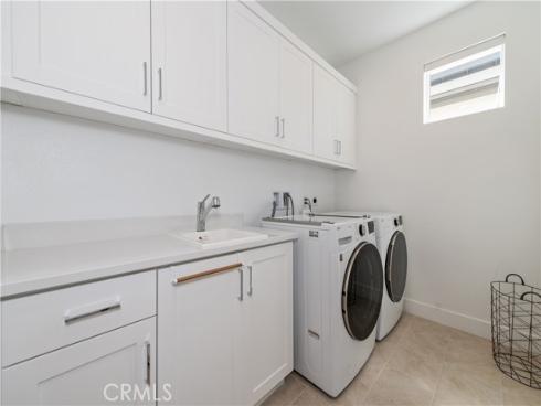 127 Merit , Irvine, CA