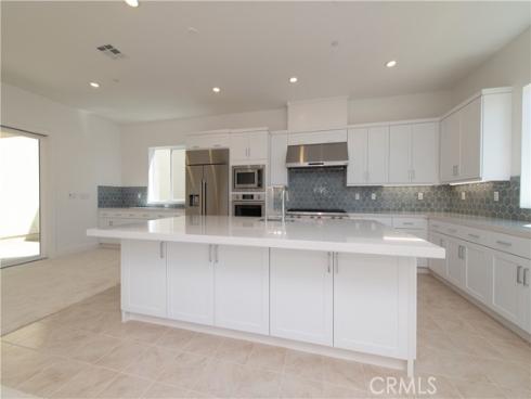 414 Treble , Irvine, CA