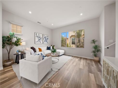 206  Milky  , Irvine, CA