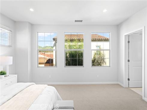 206  Milky  , Irvine, CA