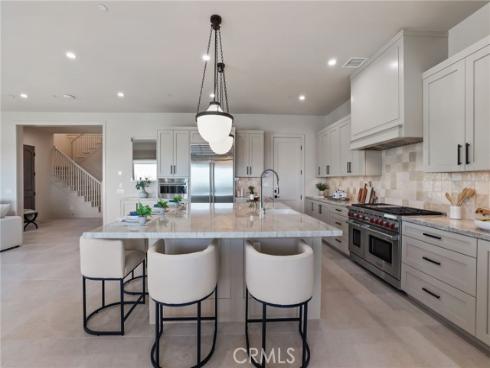 139 Oakstone , Irvine, CA