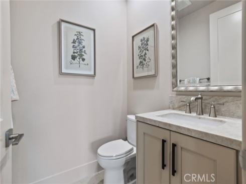 139 Oakstone , Irvine, CA