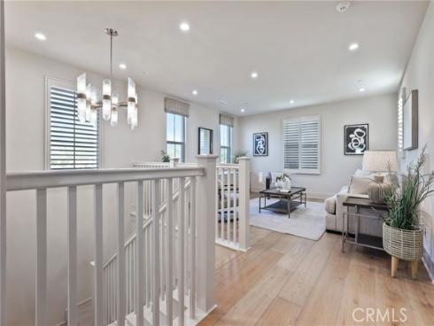 139 Oakstone , Irvine, CA