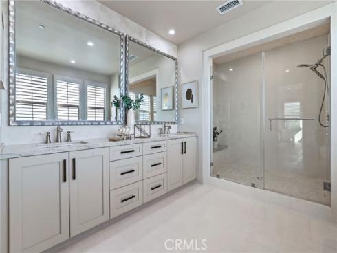 139 Oakstone , Irvine, CA