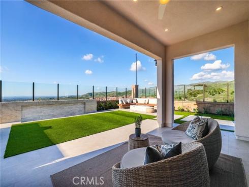 139 Oakstone , Irvine, CA