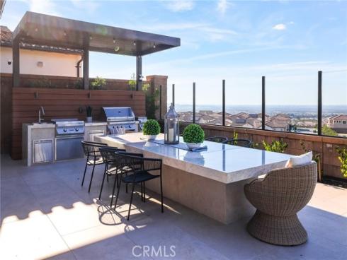 139 Oakstone , Irvine, CA