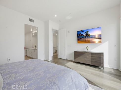 1604  Rivington  , Irvine, CA