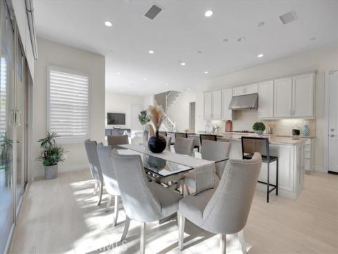 106  Cordial  , Irvine, CA