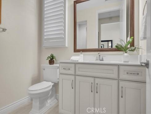 106  Cordial  , Irvine, CA