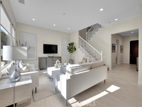 106  Cordial  , Irvine, CA