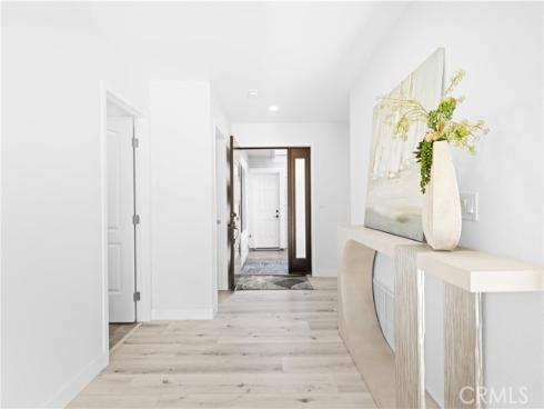 39  Cape Cod  , Irvine, CA