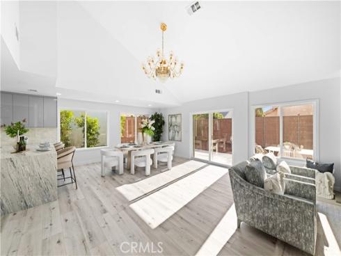 39  Cape Cod  , Irvine, CA