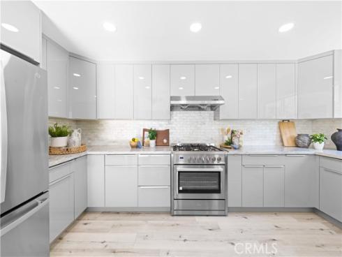 39  Cape Cod  , Irvine, CA