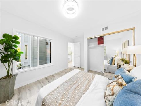 39  Cape Cod  , Irvine, CA