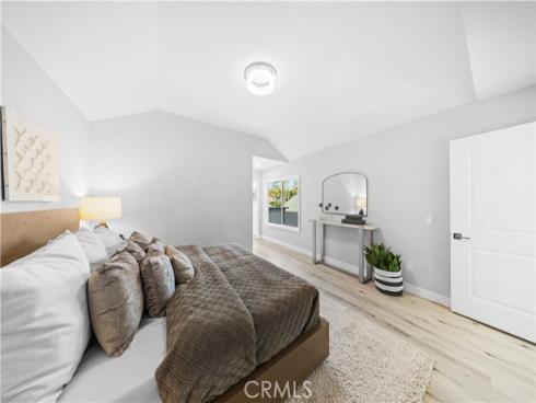 39  Cape Cod  , Irvine, CA