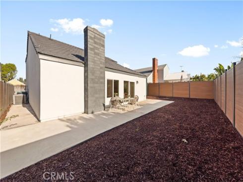 39  Cape Cod  , Irvine, CA