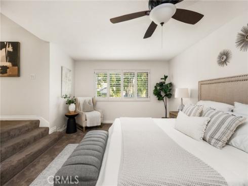 4 Abeto , Irvine, CA