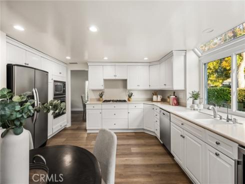 4 Abeto , Irvine, CA