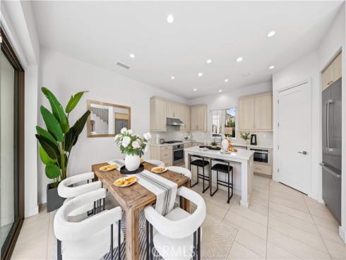 111  Winnett  , Irvine, CA