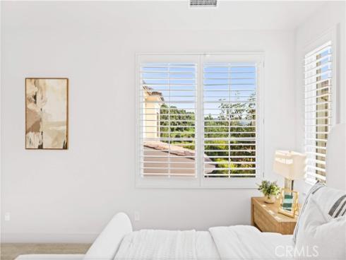 111  Winnett  , Irvine, CA