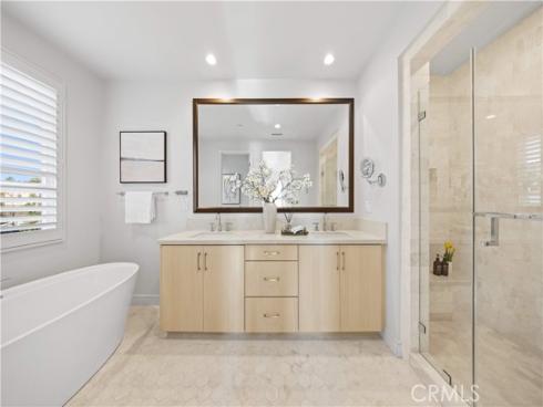 111  Winnett  , Irvine, CA