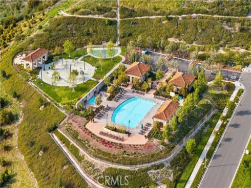 111  Winnett  , Irvine, CA