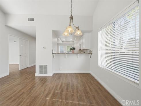 38 Wetstone , Irvine, CA